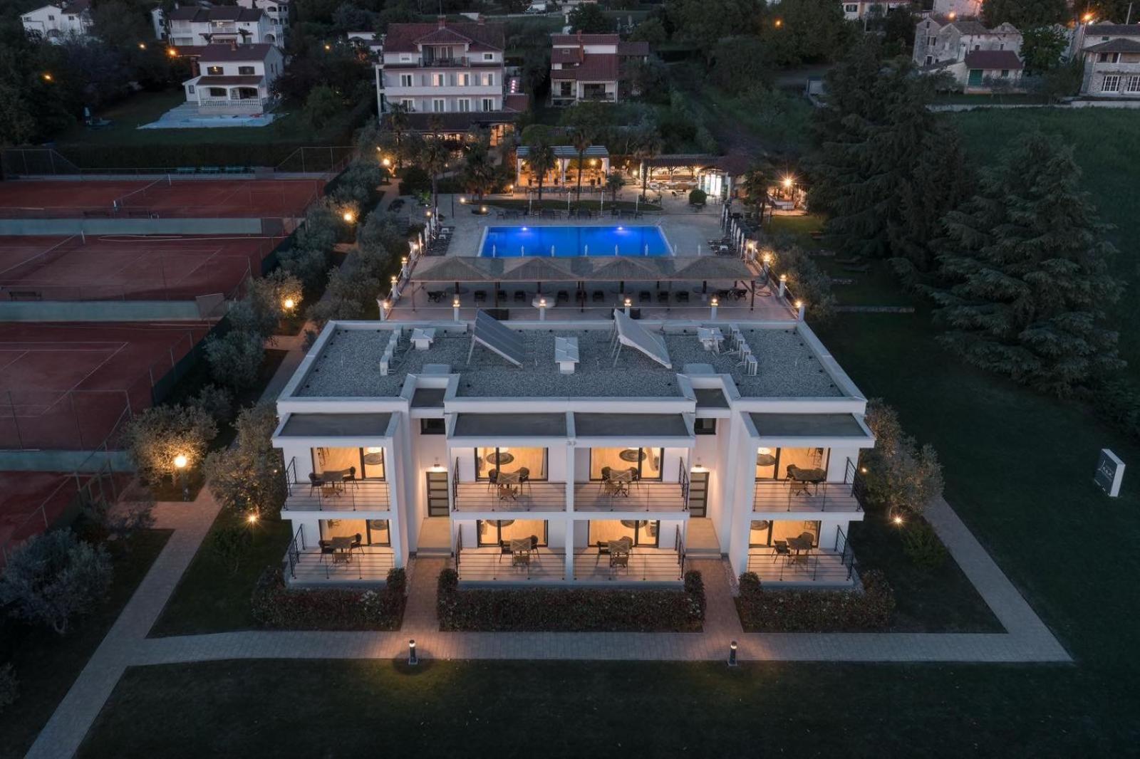 Lana Premium Residence 2 Πόρετς Εξωτερικό φωτογραφία