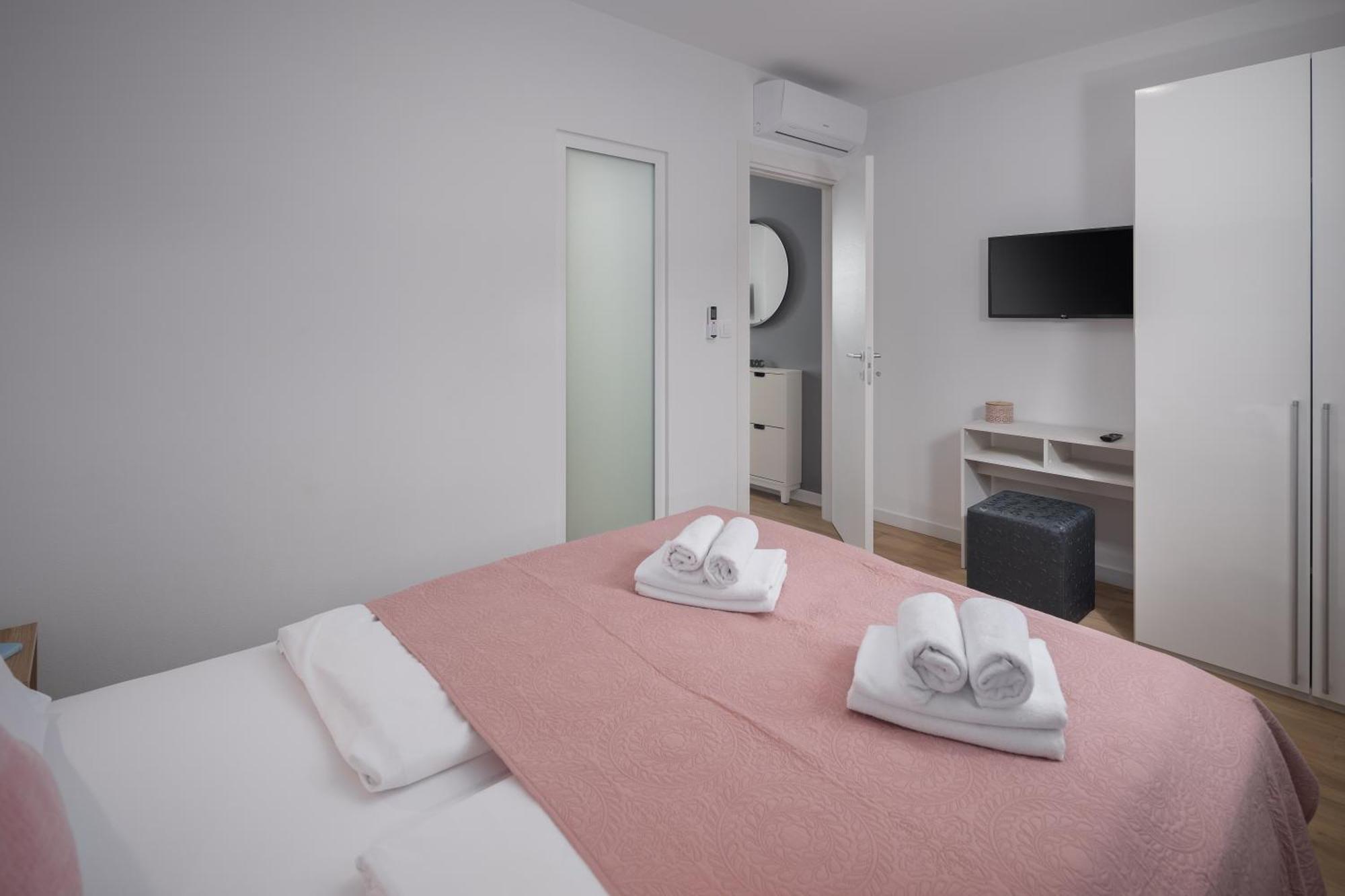 Lana Premium Residence 2 Πόρετς Εξωτερικό φωτογραφία