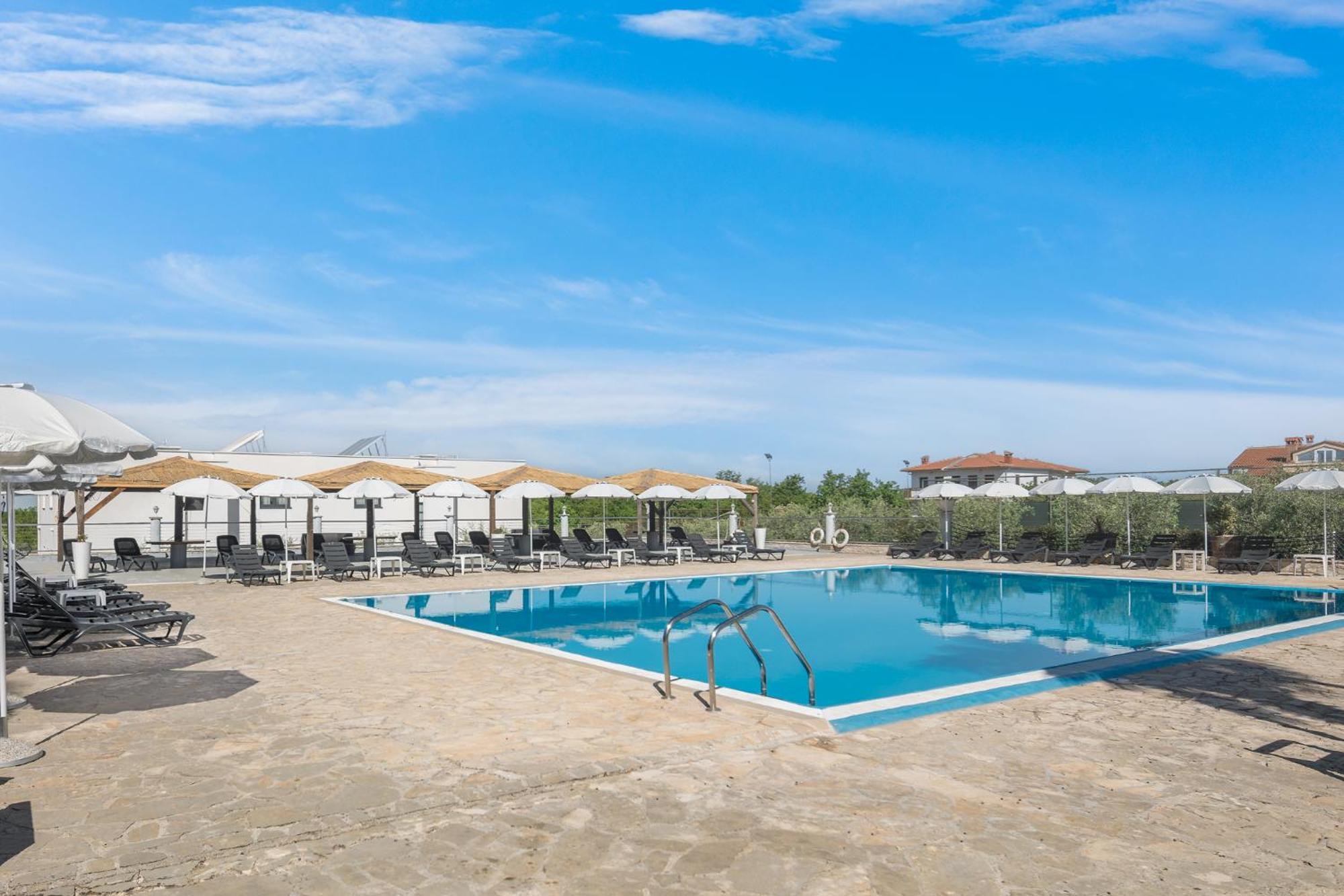 Lana Premium Residence 2 Πόρετς Εξωτερικό φωτογραφία